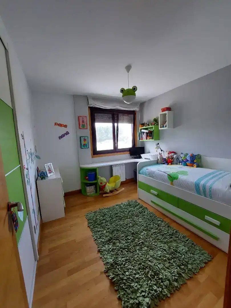 Piso de 90 m² en Outeiro de Rei