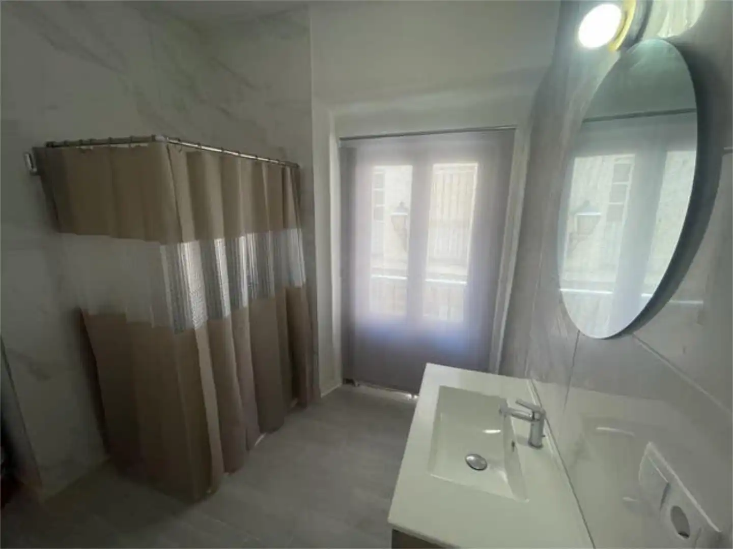 Piso de 90 m² en Cádiz