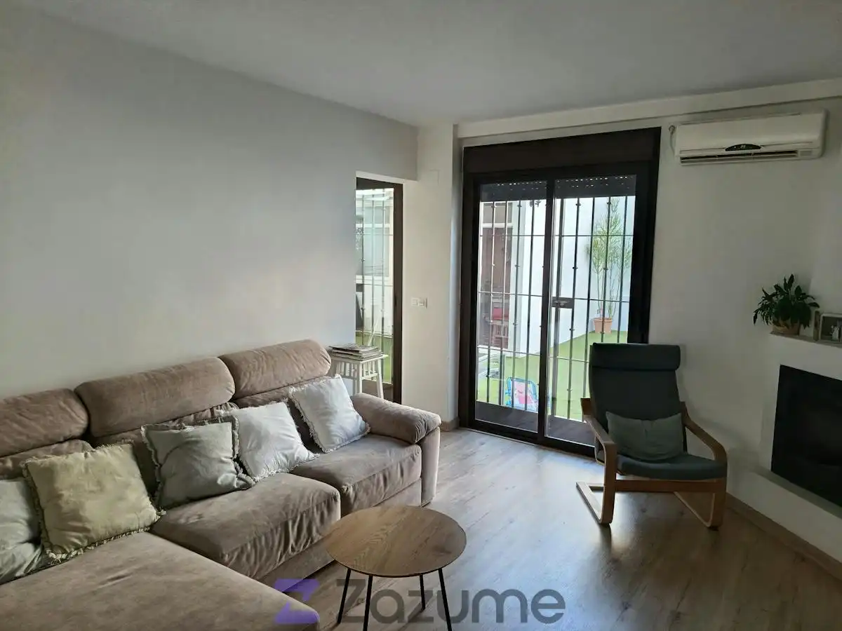 Casa de 180 m² en Alcalá de Guadaíra