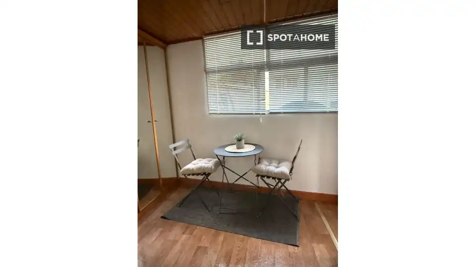 Stanza 79 m², Pontevedra