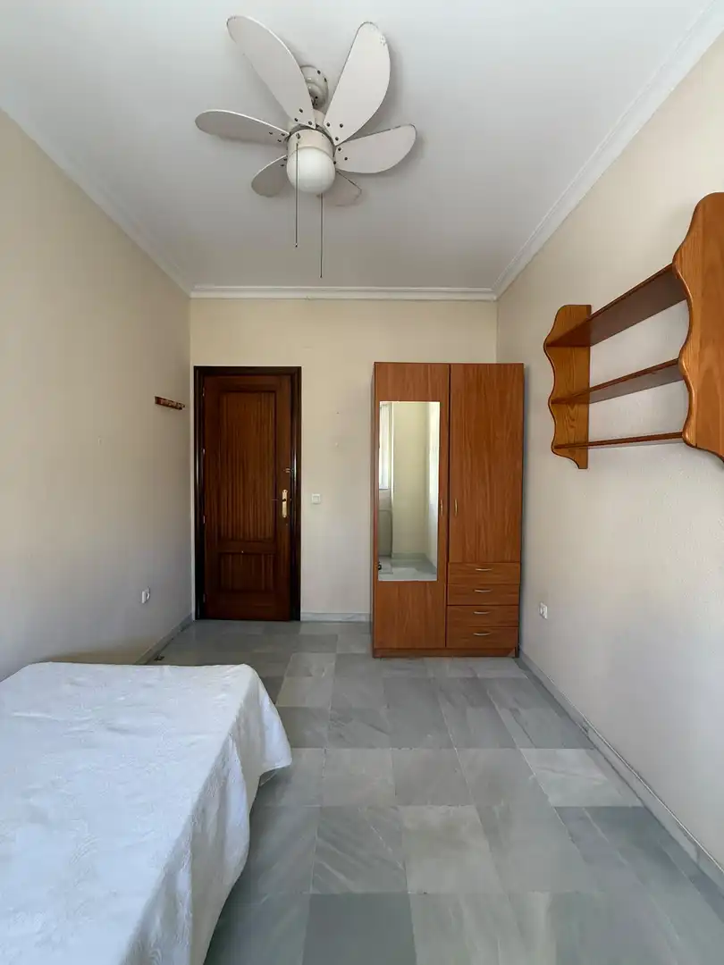 Piso de 130 m² en Sevilla