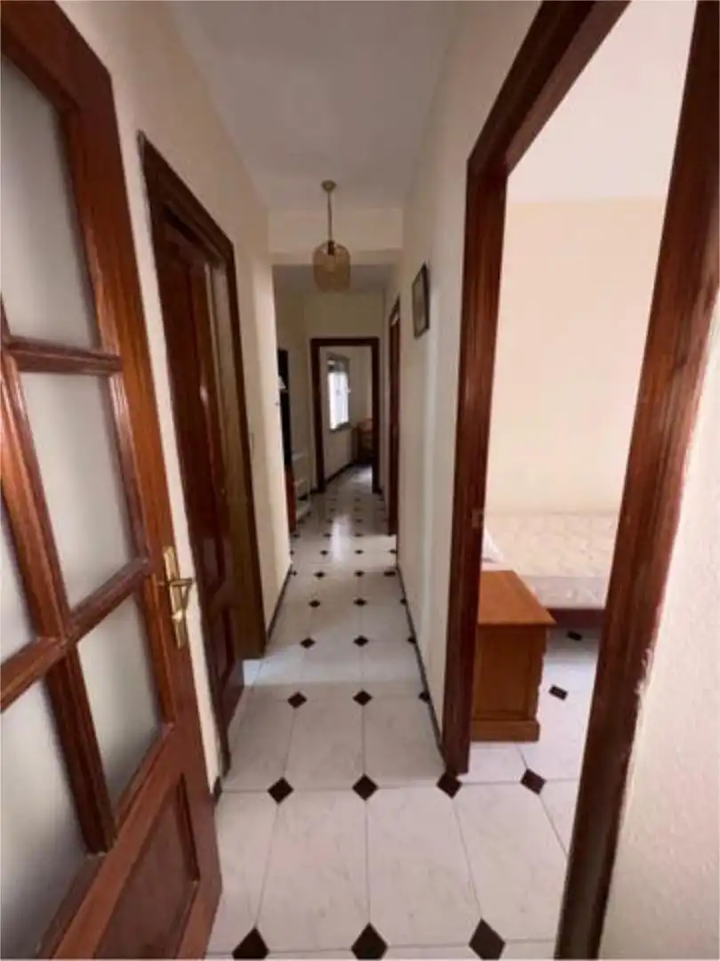 Piso de 85 m² en Granada