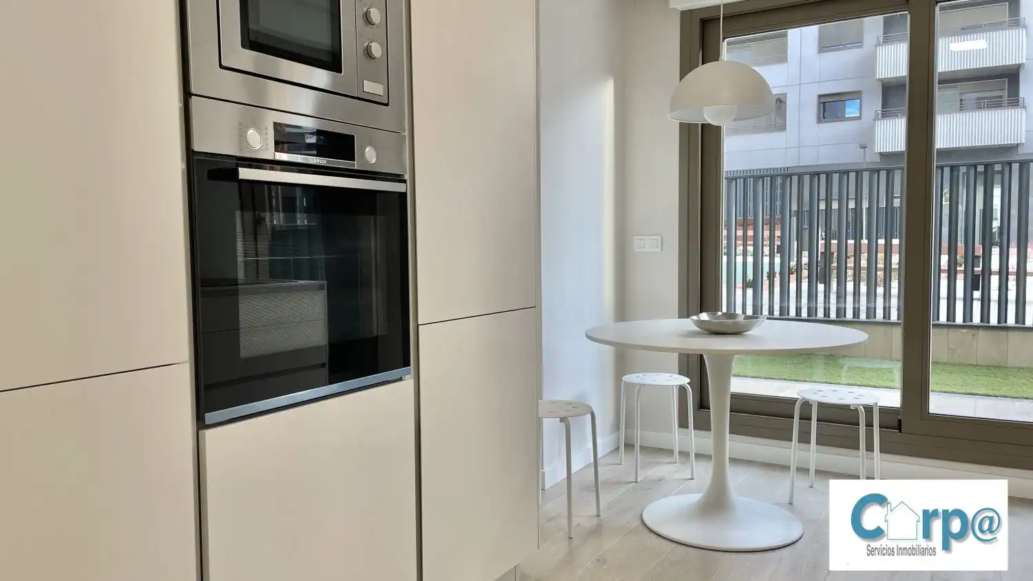 Pis de 80 m² a Pamplona