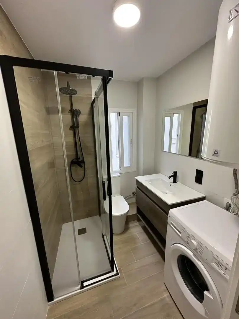 Habitación 105 m², Jaén