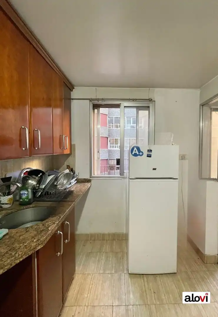Habitación 200 m², Granada