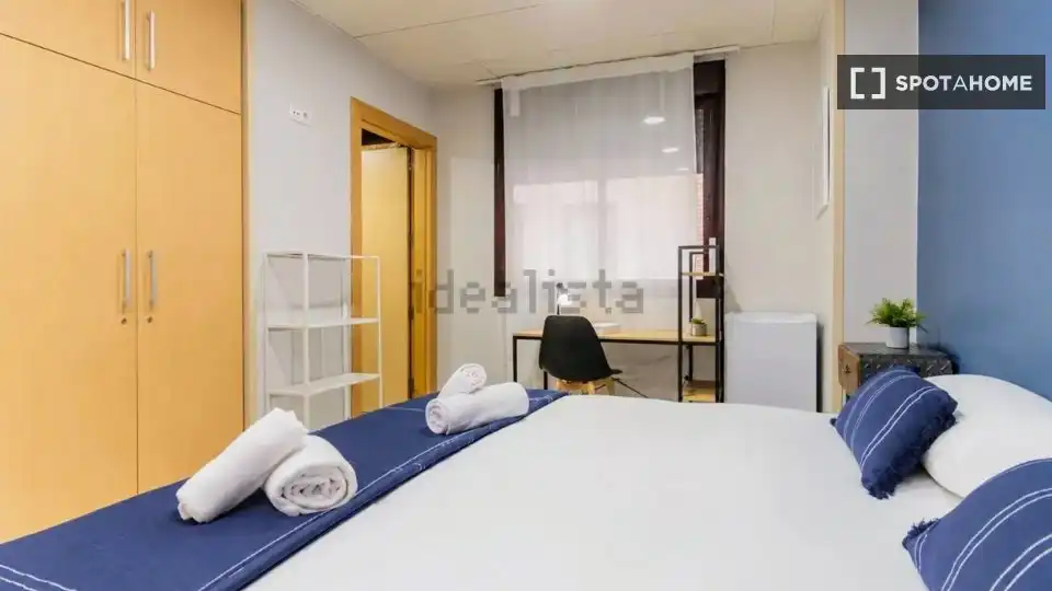 Habitación 184 m², Zaragoza