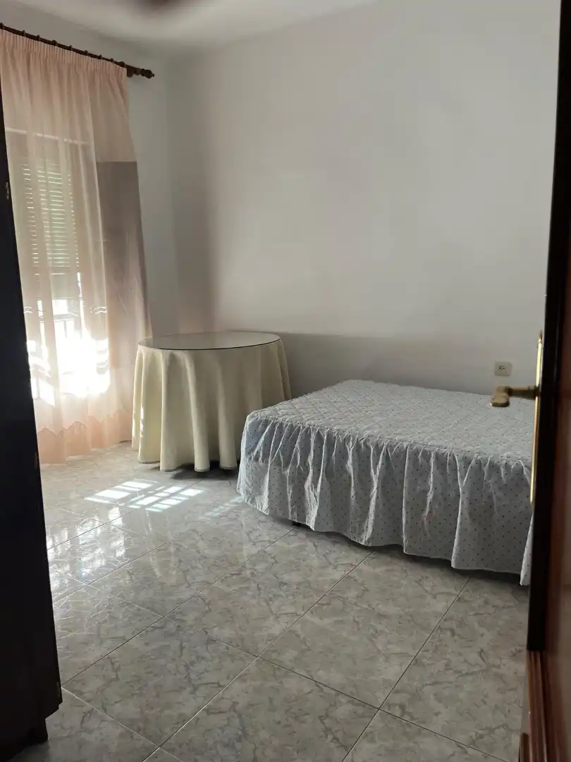 Piso de 120 m² en Granada