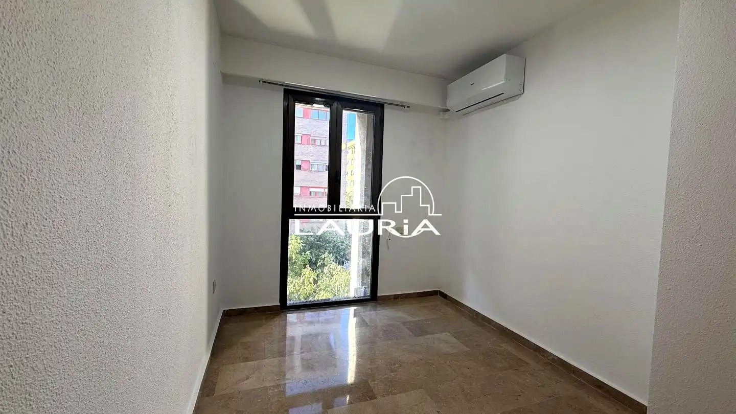 Apartamento 106 m² em València