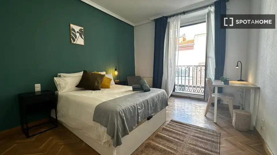 Room for rent, Madrid