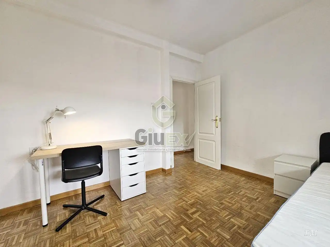 Piso de 80 m² en Cáceres