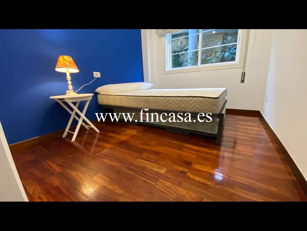 Piso de 80 m² en Baiona