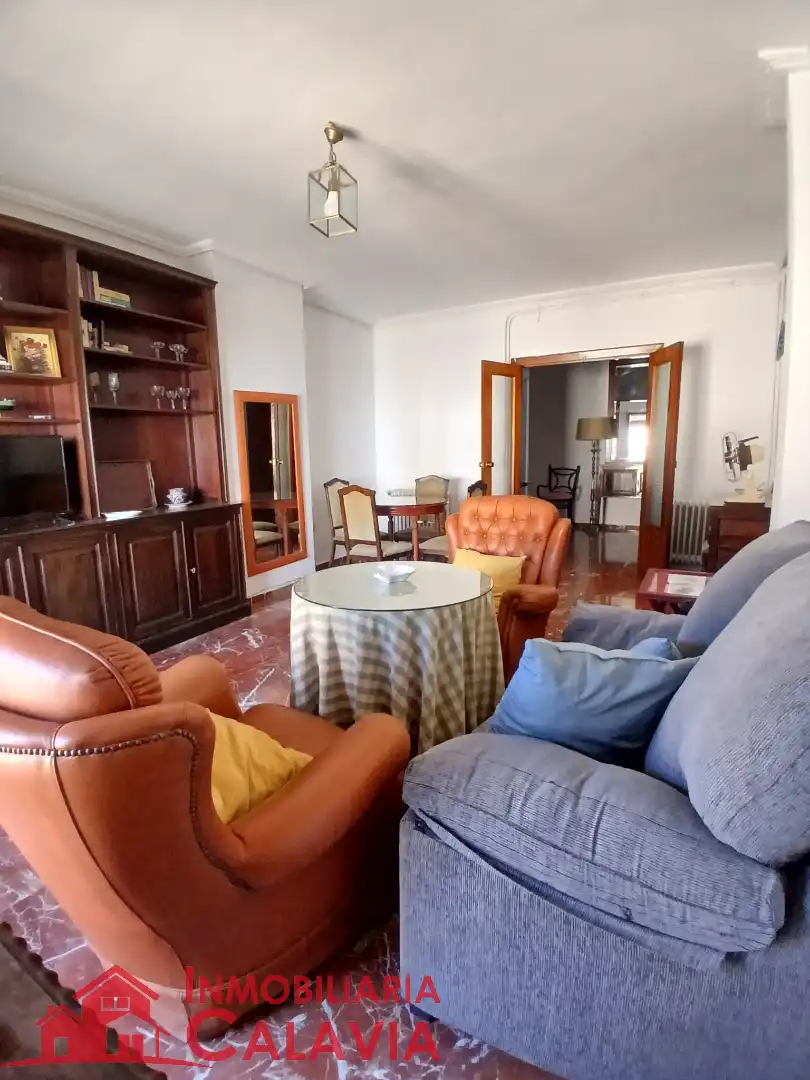 Piso en alquiler, Baeza