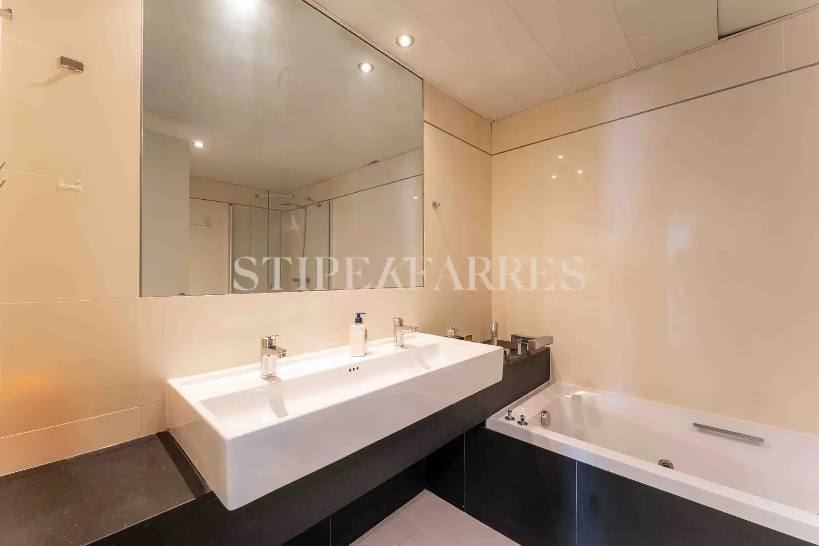 Pis de 256 m² a Barcelona