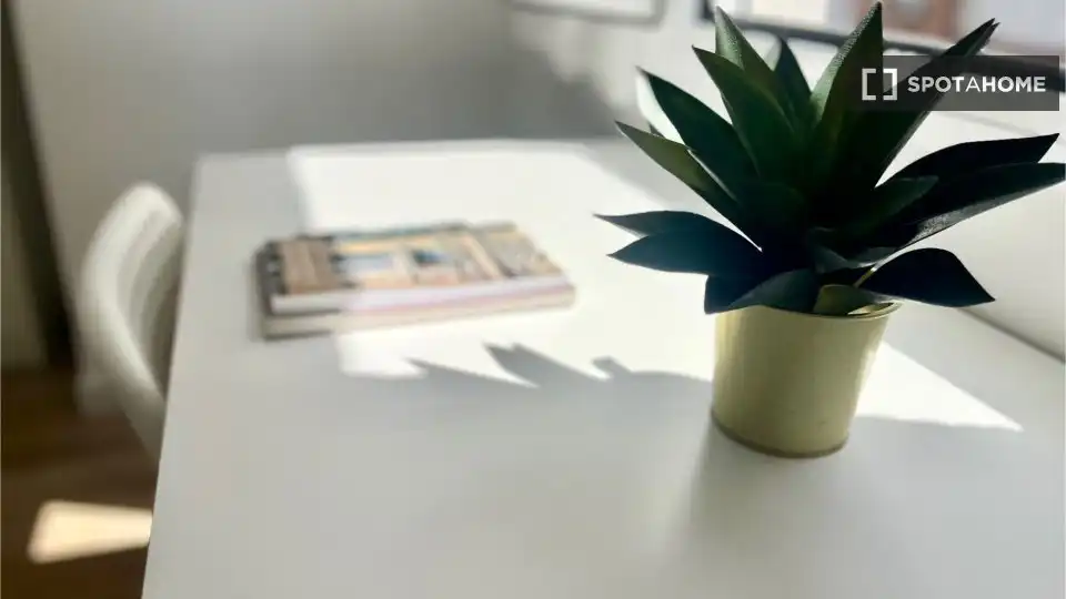 Habitación 81 m², Sevilla