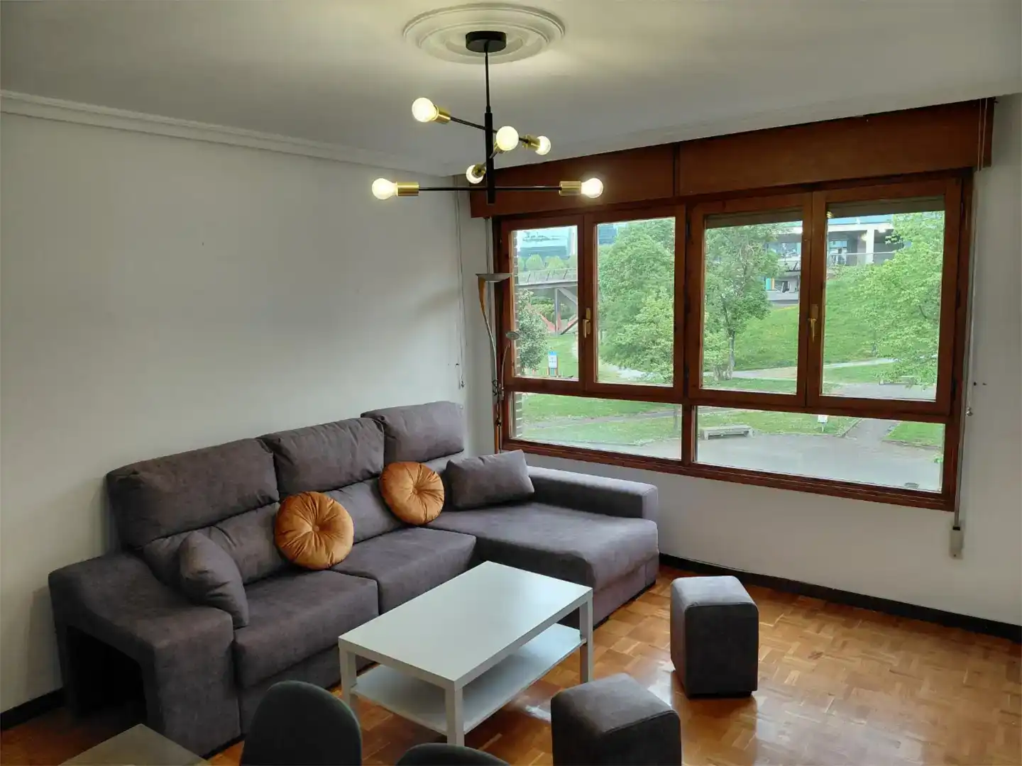 Piso de 68 m² en Oviedo