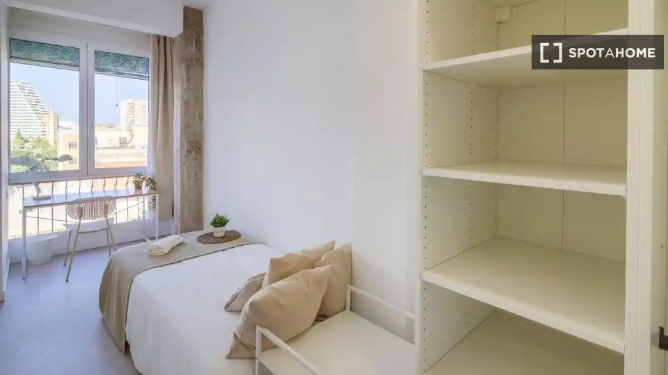 Habitación 120 m², Valencia