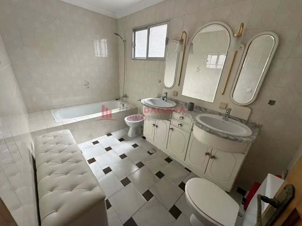 Piso de 140 m² en Lepe