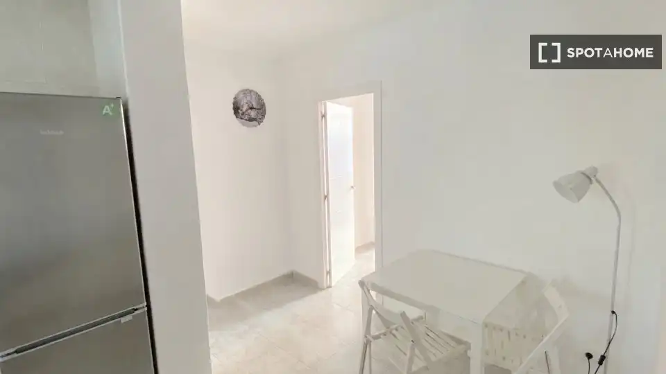 Quarto para alugar, Sevilla