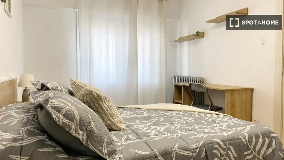 Habitación 112 m², Zaragoza