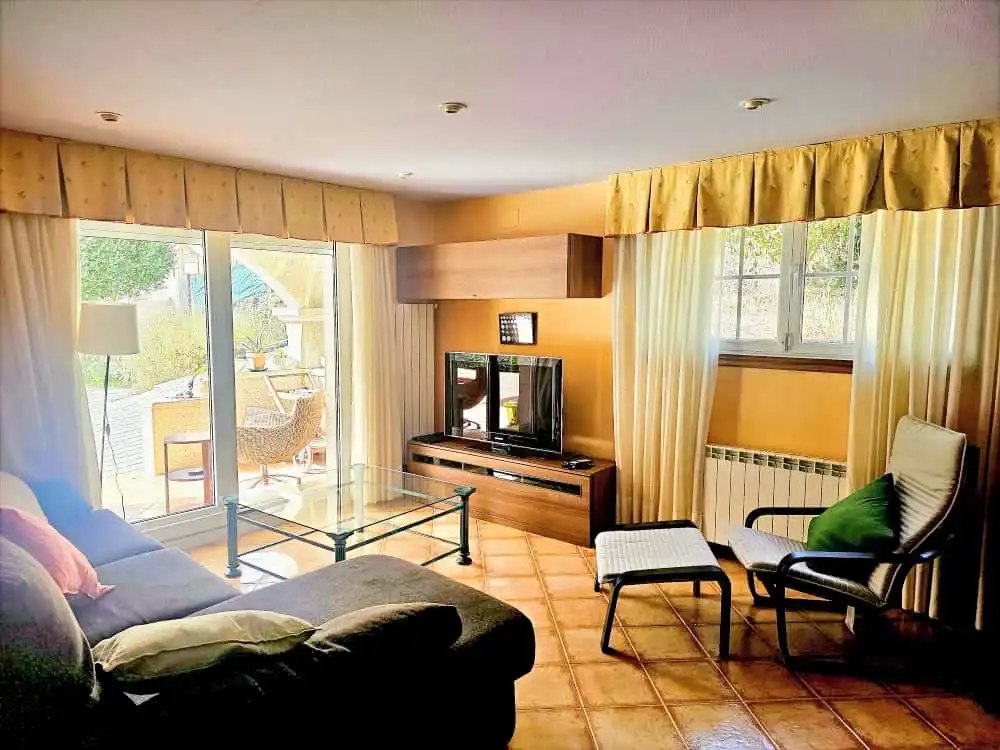 Casa de 300 m² en Cangas de Morrazo