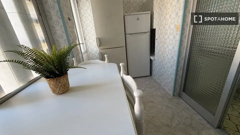 Room for rent, Madrid