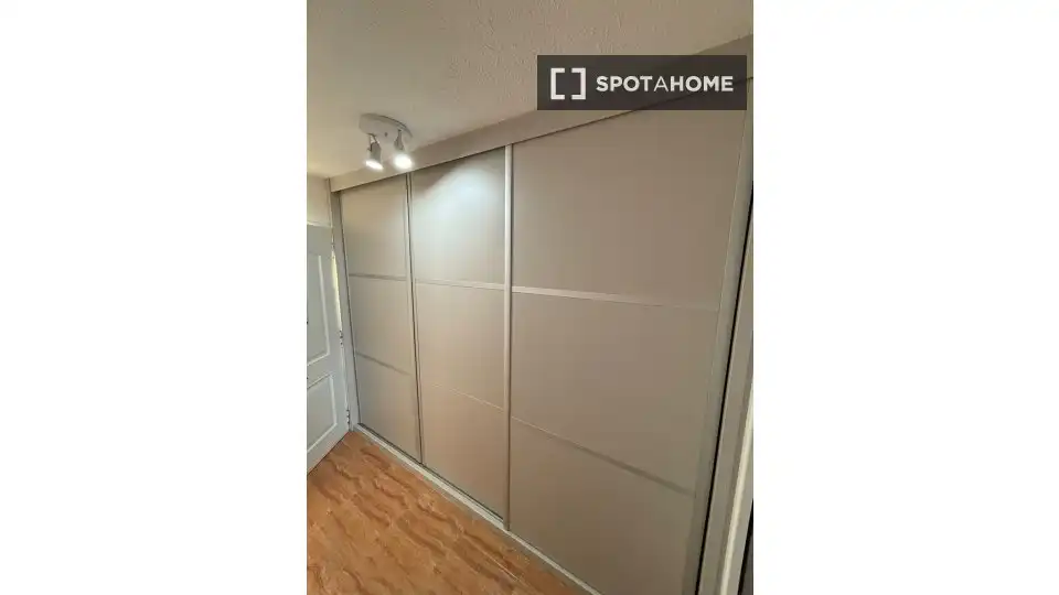 Habitación 63 m², Roquetas de Mar