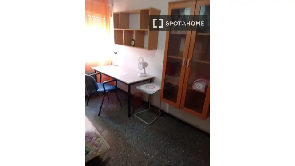 Habitación 115 m², Jaén