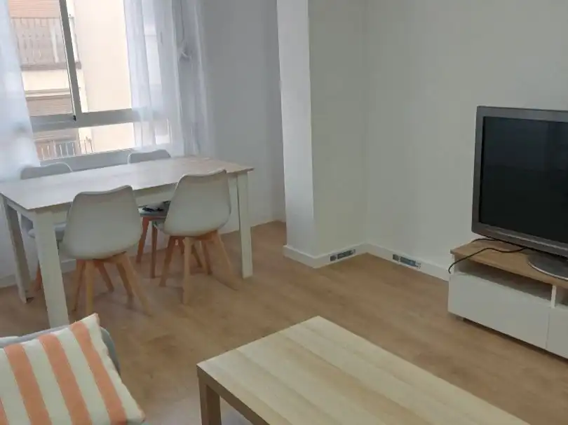 Pis de 84 m² a Almansa