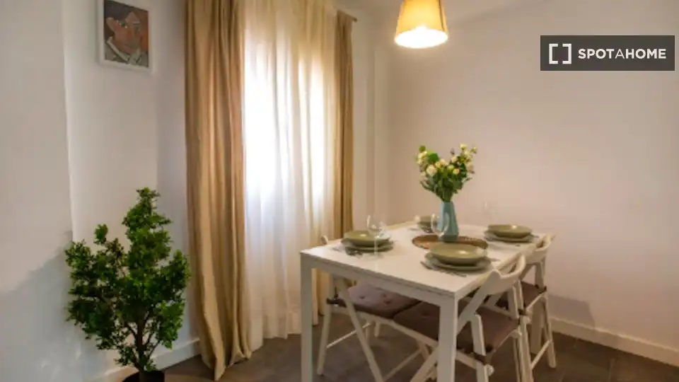Habitación 90 m², Málaga