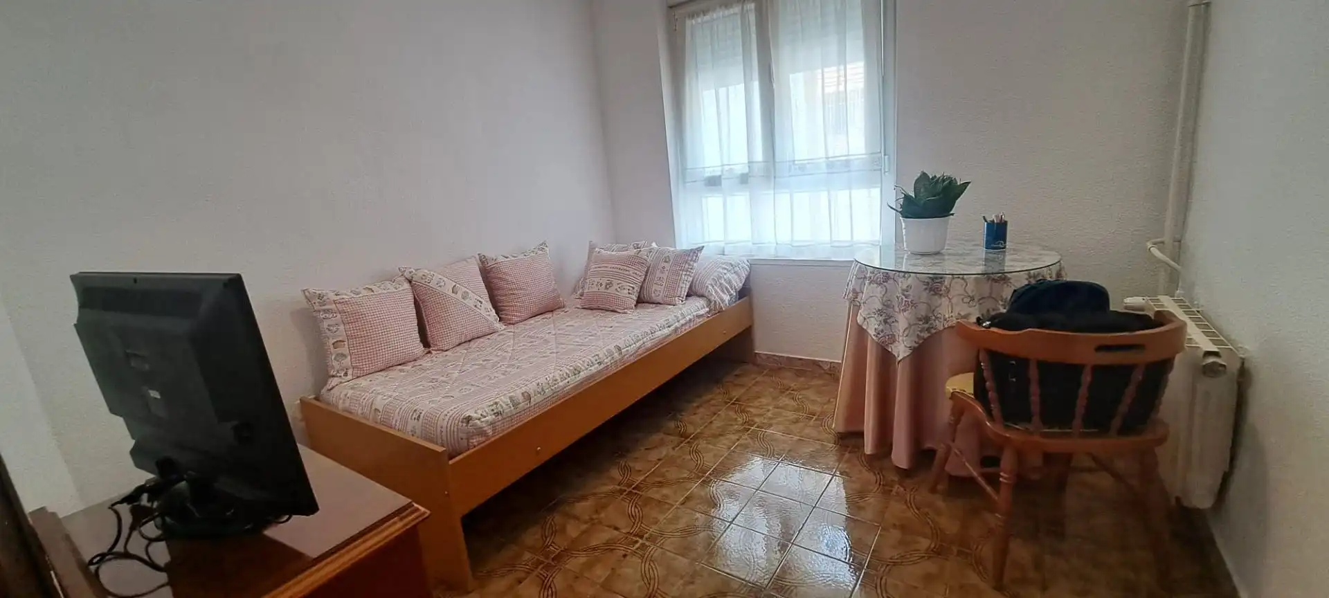 Pis de 100 m² a Àvila