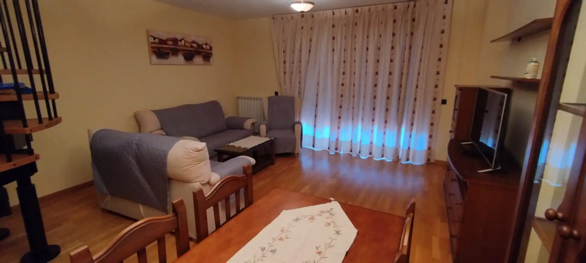 Piso de 110 m² en Linares