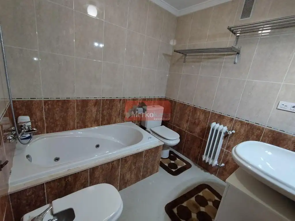 Piso de 78 m² en Lugo