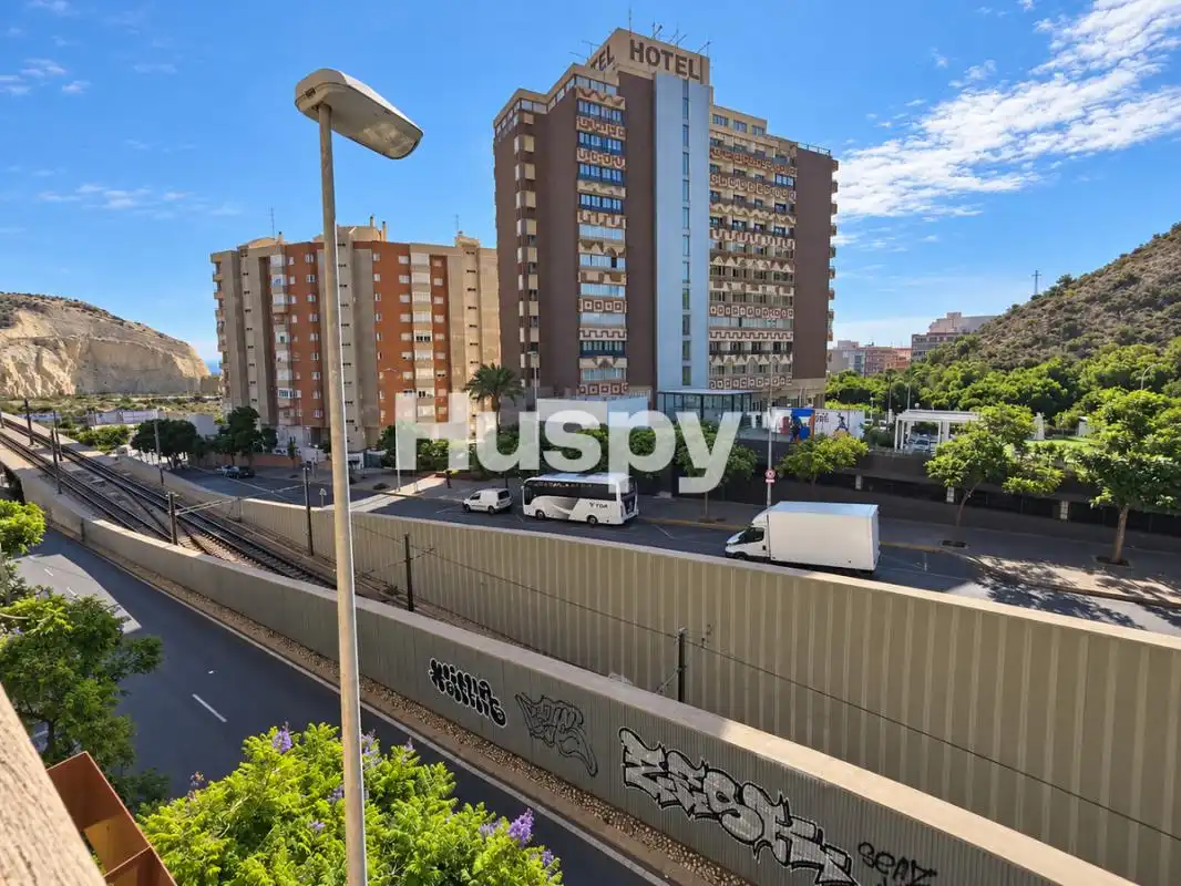 Pis de 130 m² a Alacant