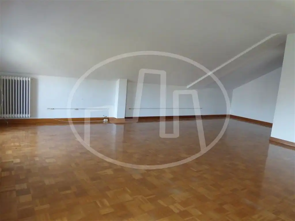 Casa de 190 m² en Valle de Egüés