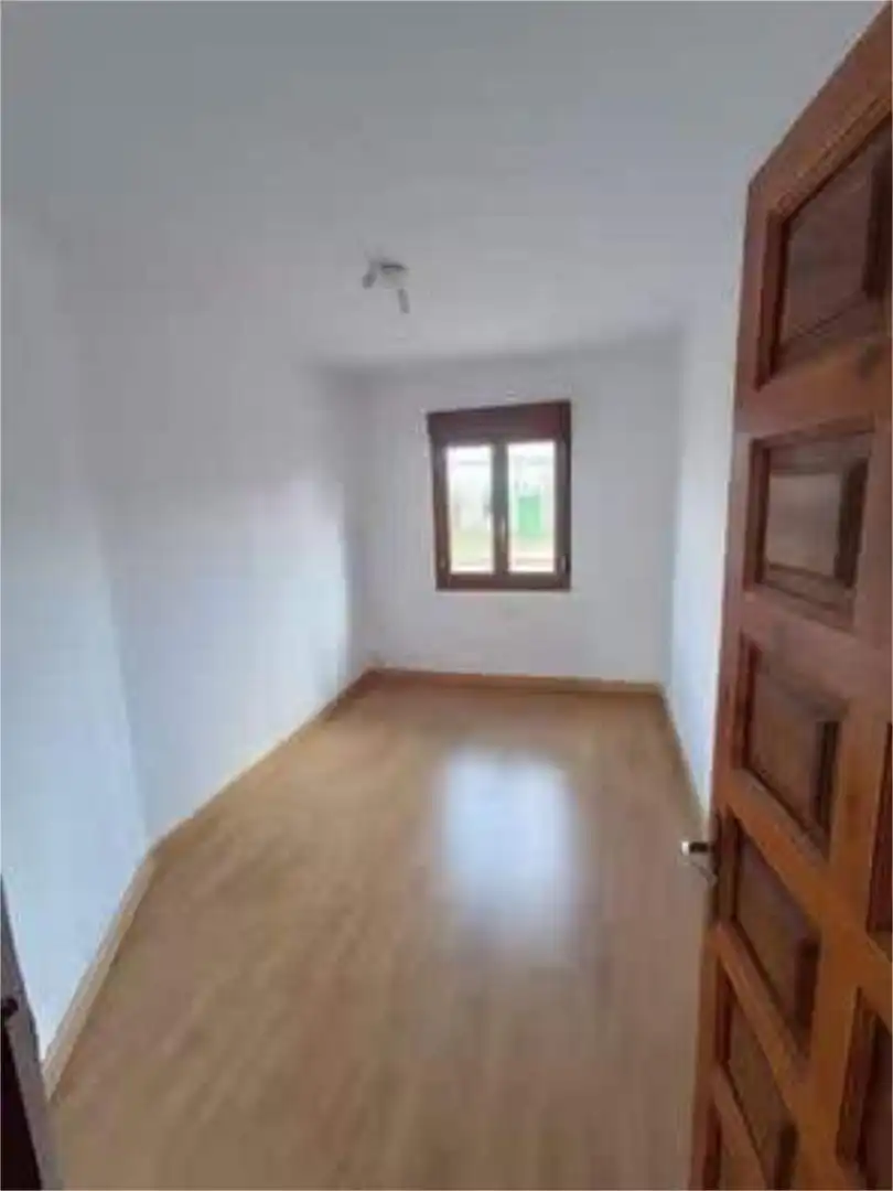 Casa de 145 m² en Garray