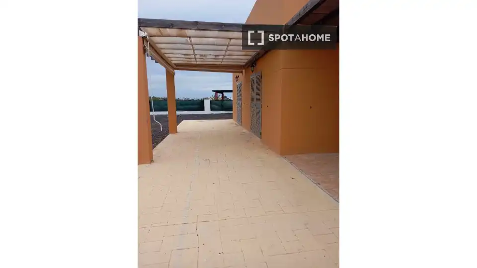 Habitación 196 m², Antigua