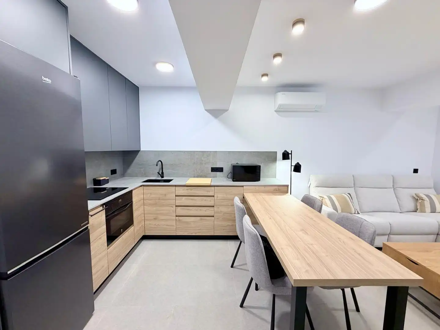 Wohnung 90 m² in Almería