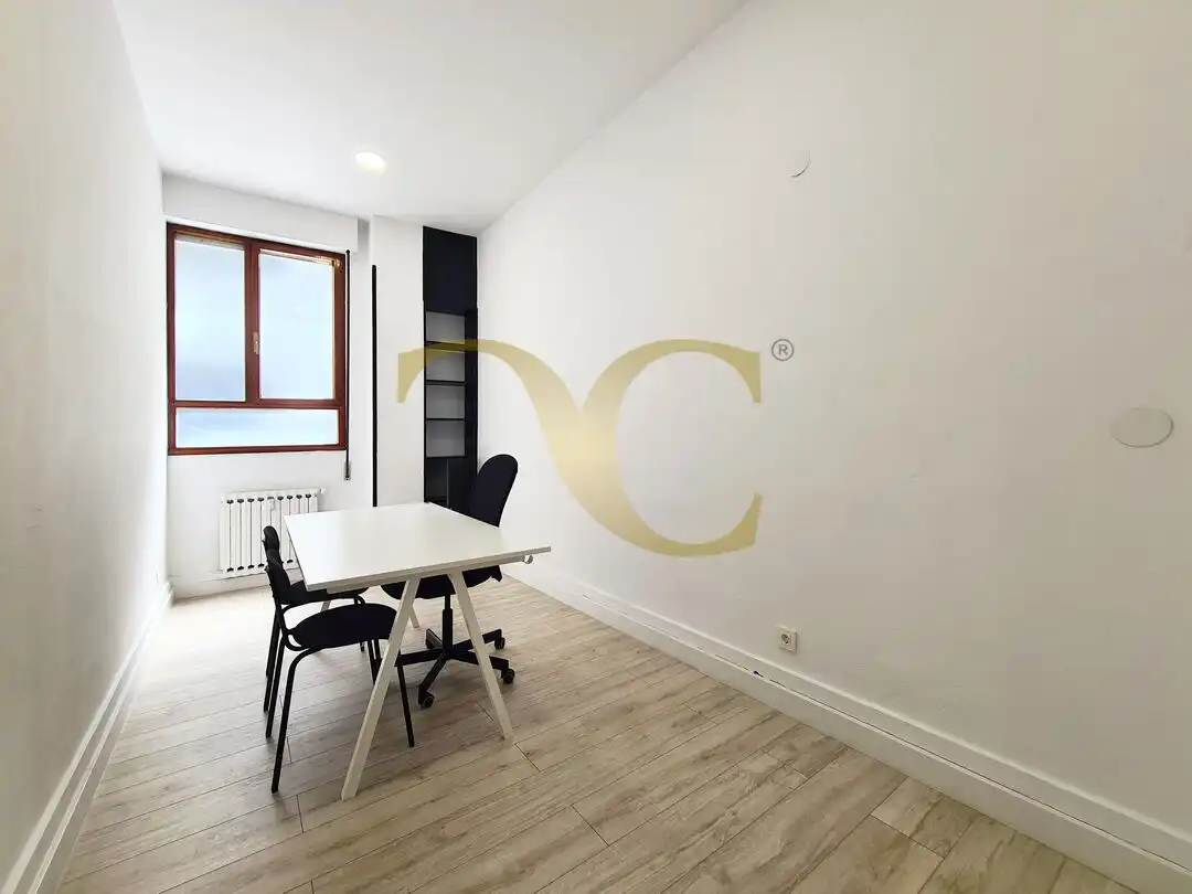 Piso de 82 m² en Oviedo