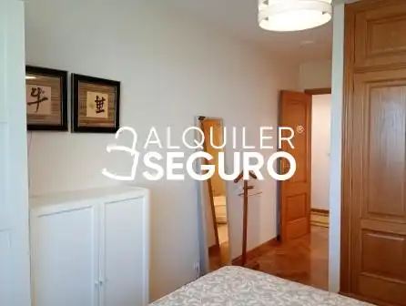 Piso de 85 m² en Oleiros