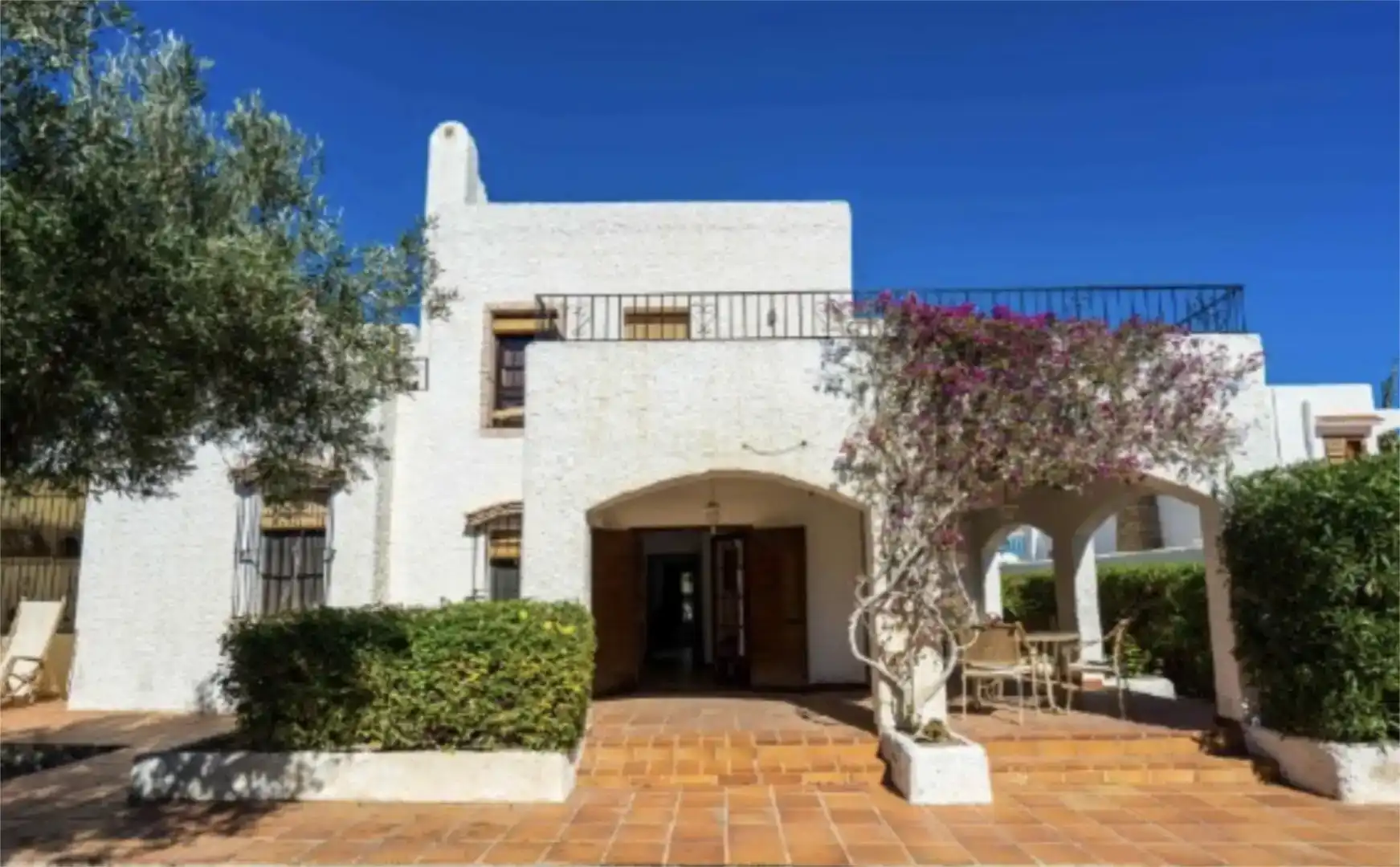 Piso de 200 m² en Carboneras