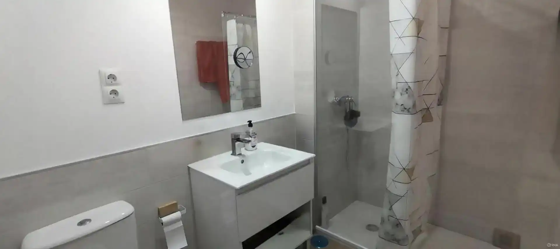 Habitación 11 m², Alovera