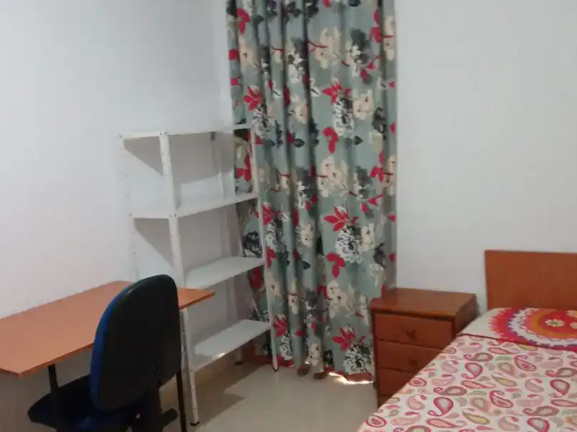 Pis de 90 m² a Còrdova