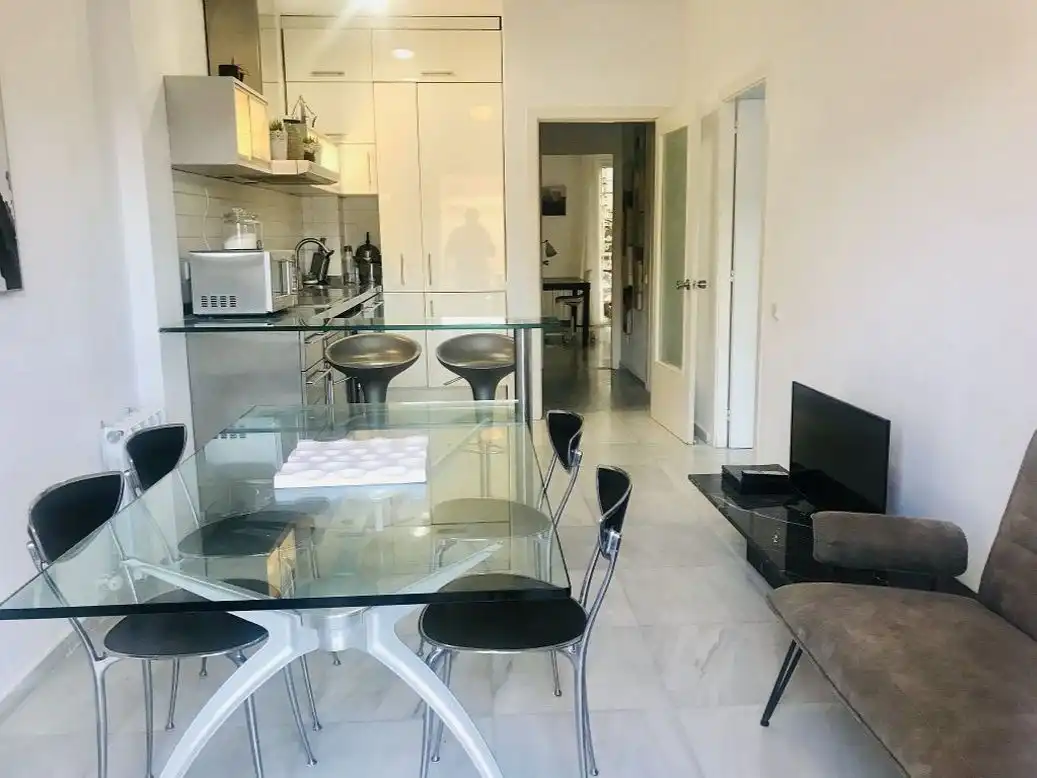 Habitación 50 m², Gerona