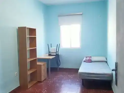 Habitación 100 m², Sevilla