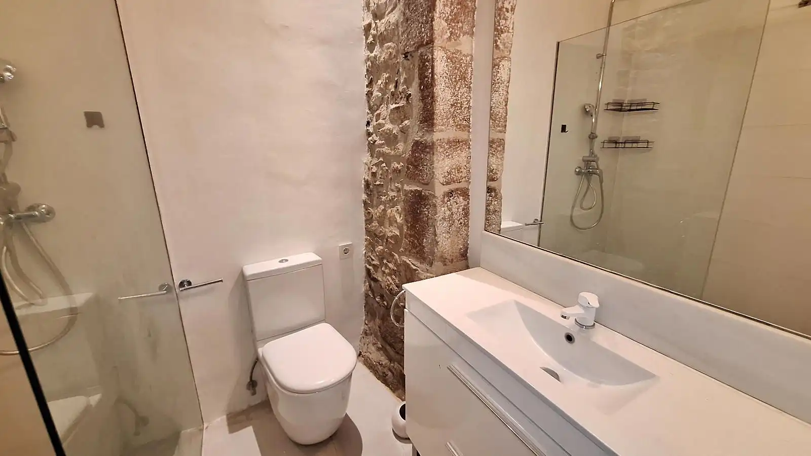 Pis de 93 m² a Sant Feliu de Llobregat