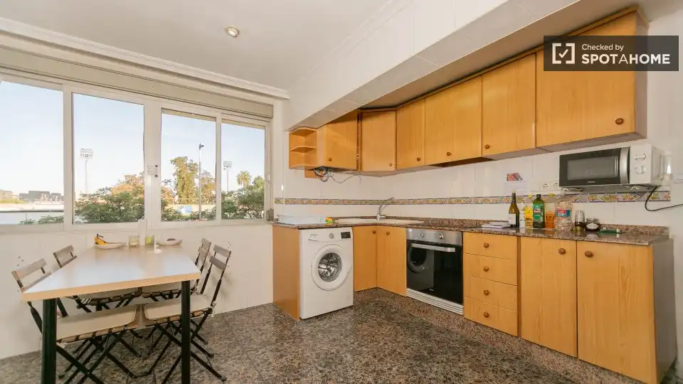Habitación 80 m², Valencia