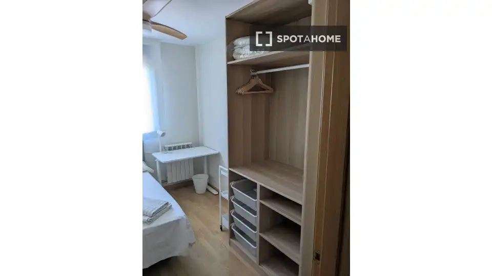 Habitación 63 m², Zaragoza