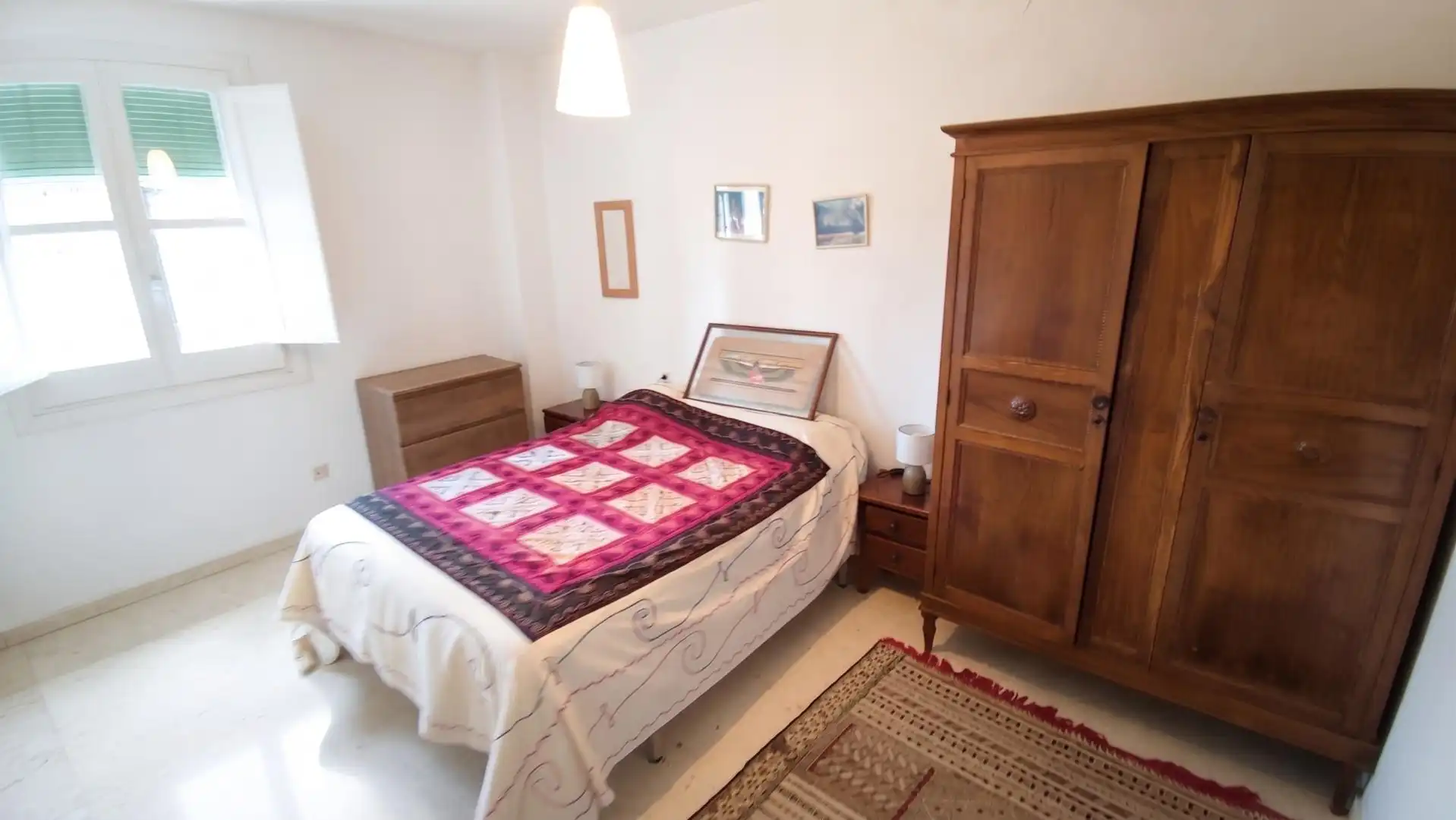 Piso de 90 m² en Granada
