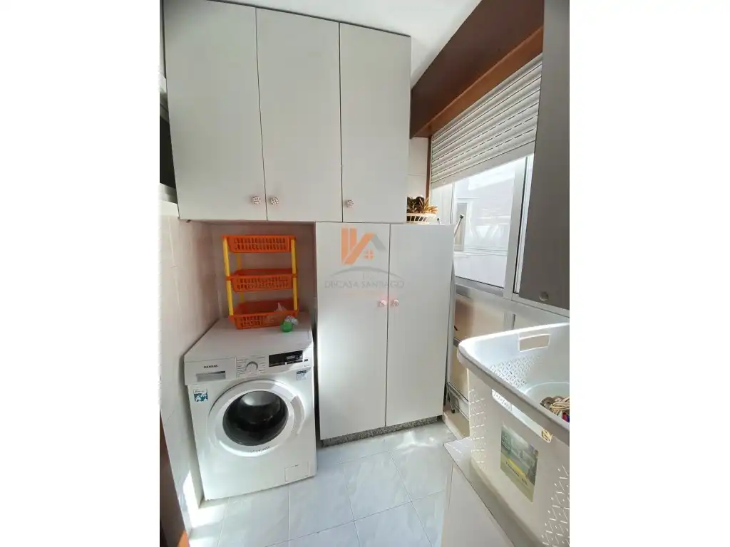 Piso de 130 m² en Santiago de Compostela