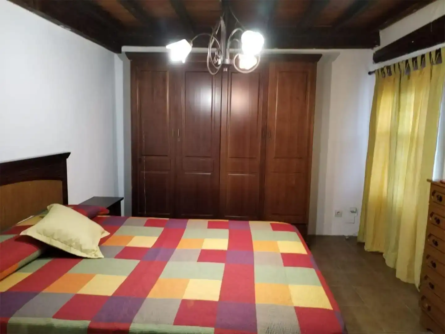 Habitación 250 m², Valdáliga